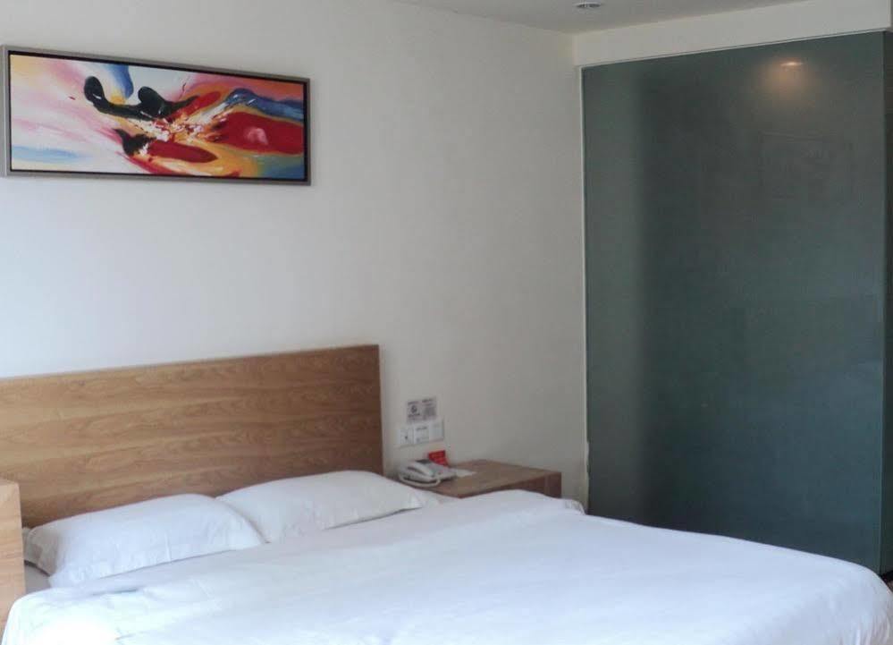 Loft Inn Qingyuan Lianjiang Road Branch Thanh Viễn Ngoại thất bức ảnh